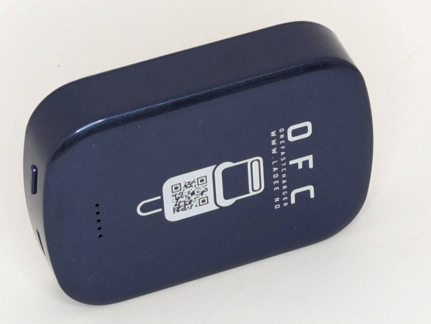 OFC Magnetic Wireless Power Bank for Iphone